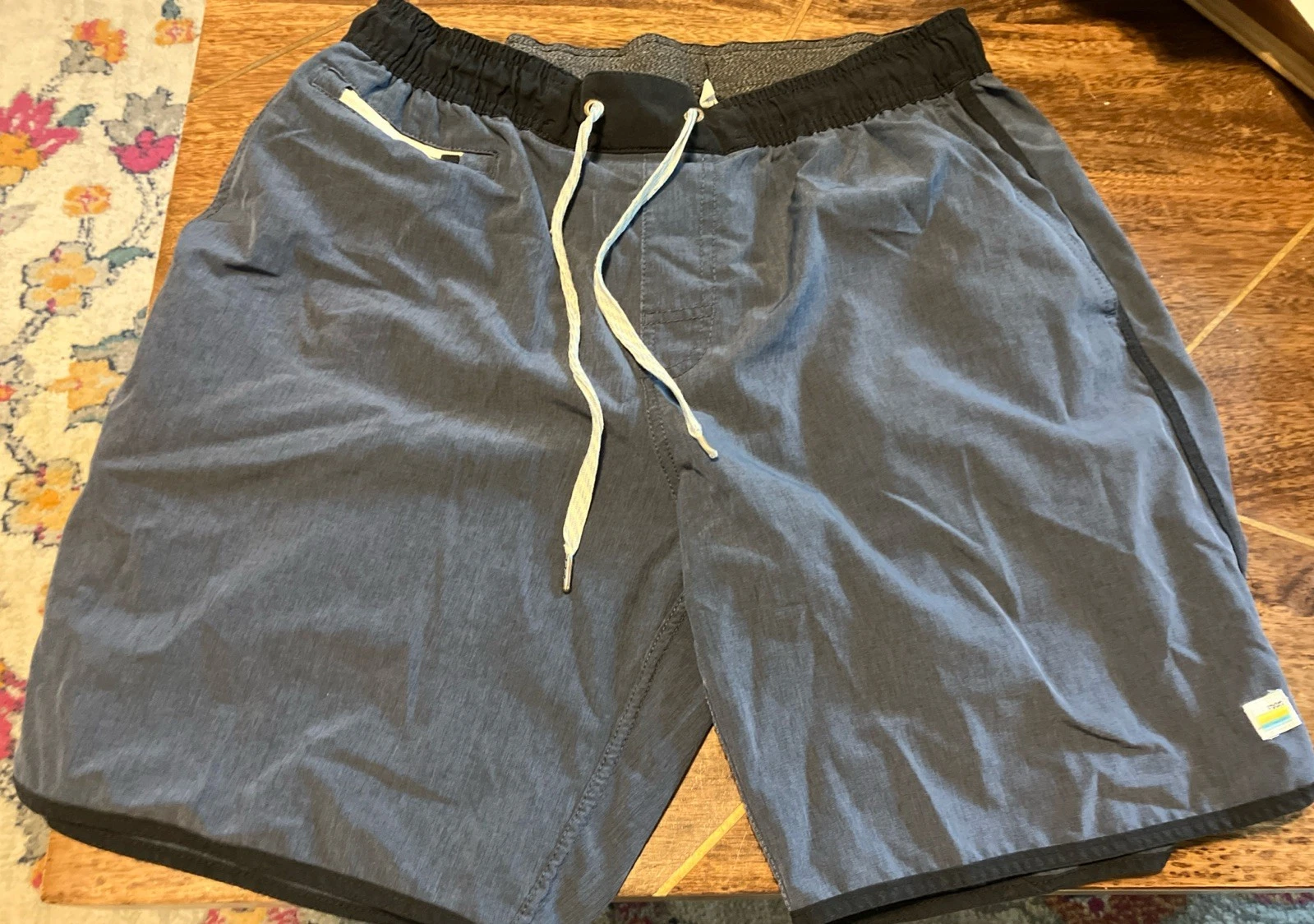 Vuori Men's Blue/Black/Gray Banks Shorts Unlined 7" Inseam Size L