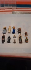 LOT 10 FIGURINES ARTICULEES SEIGNEUR DES ANNEAUX PERSONNAGES TOLKIEN ACCESSOIRES
