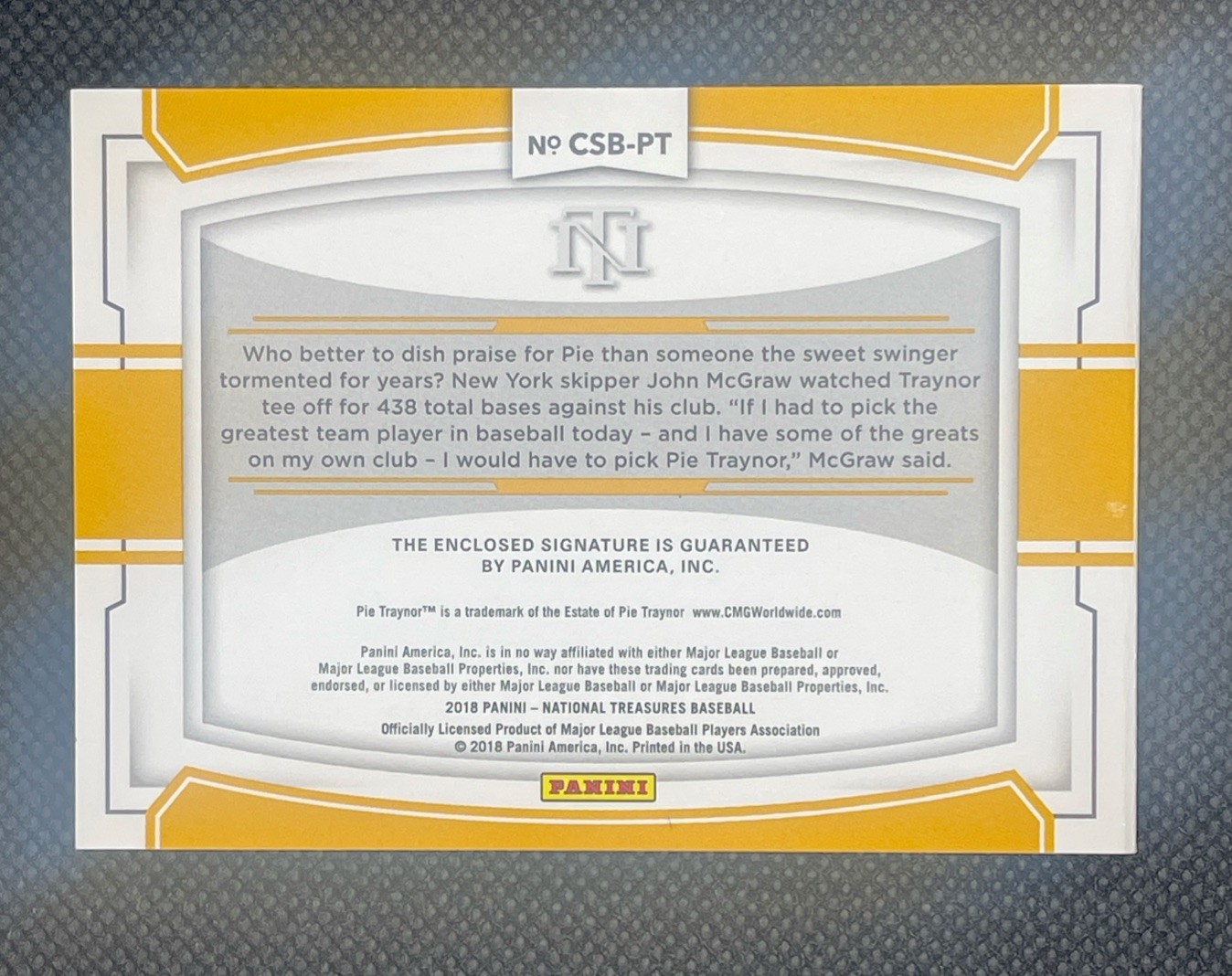 2018 National Treasures Pie Traynor Cut Autograph Patch Booklet 1/1 One Of One view 4