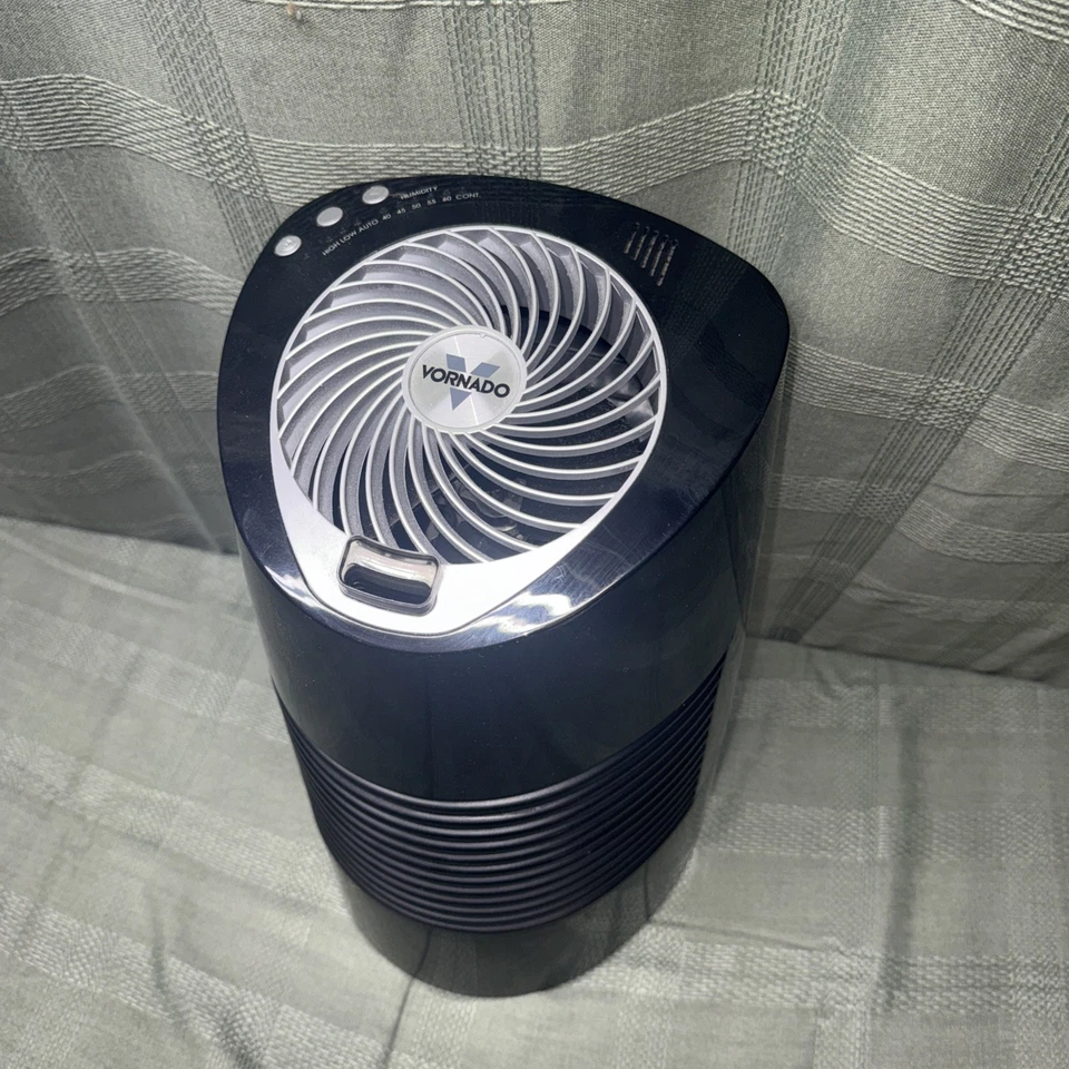 Humidificador ultrasónico Vornado Ultra3 para toda la habitación 600 pies cuadrados ligeramente usado Foto 2 de 4