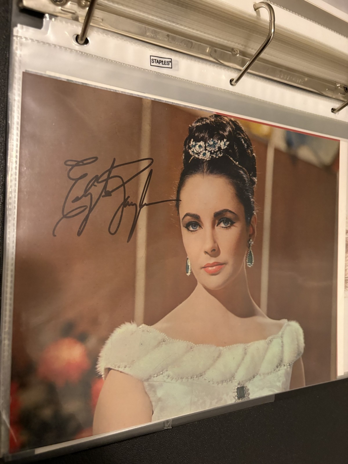 Elizabeth Taylor Signed Cleopatra Production Still Autograph High Value