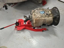 2000 LB Hydraulic Transmission Jack Heavy Duty Low Profile Jack 360° Wheels