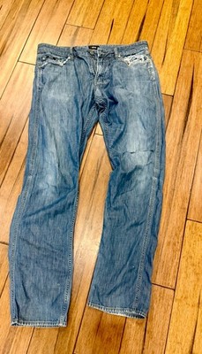 BOSS Men s Ripped Distressed Blue Jeans Size 35/32 ($149)