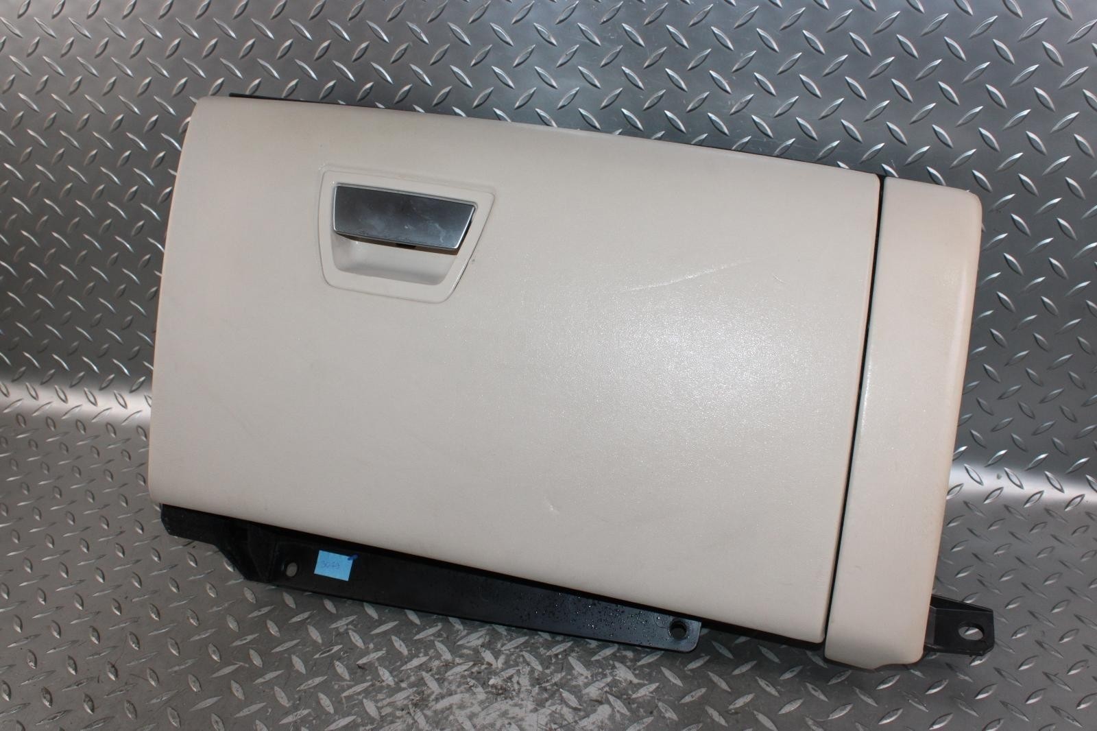 Maserati Ghibli 2014-2022 Glove box