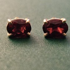 14k Solid Yellow Gold Oval Garnet Earring Studs