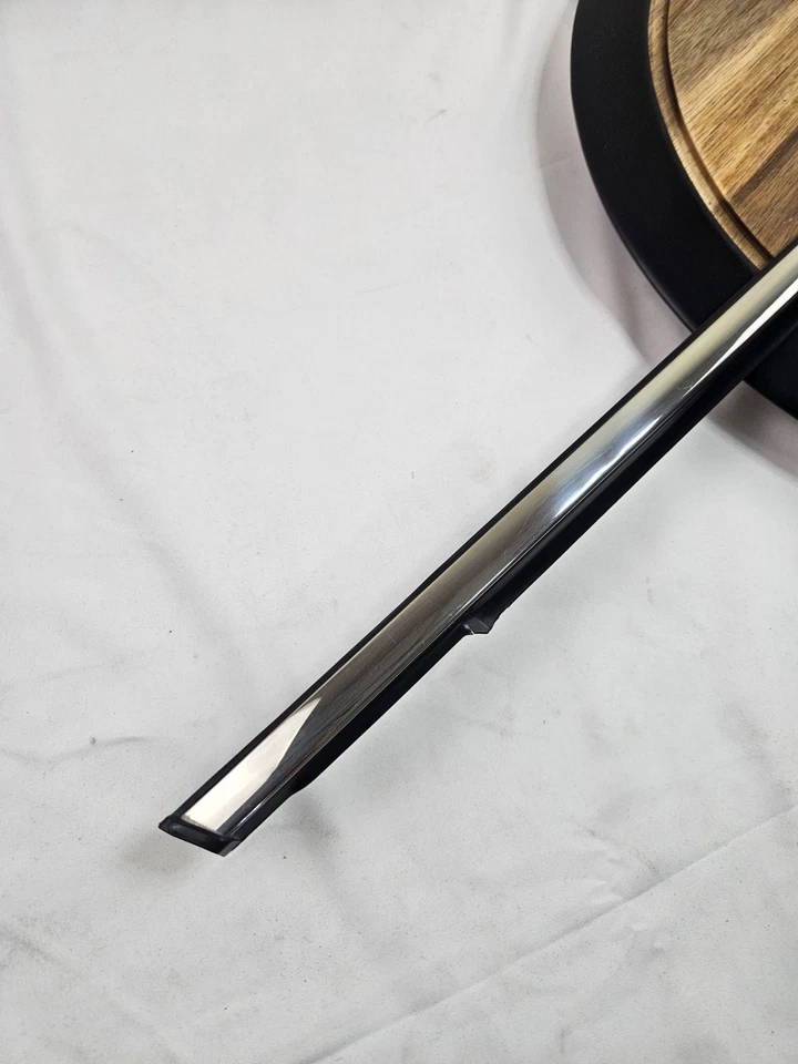 98-03 Jaguar Vanden Plas LWB moldura traseira esquerda do lado do motorista porta externa fabricante de equipamento original - Imagem 2 de 4