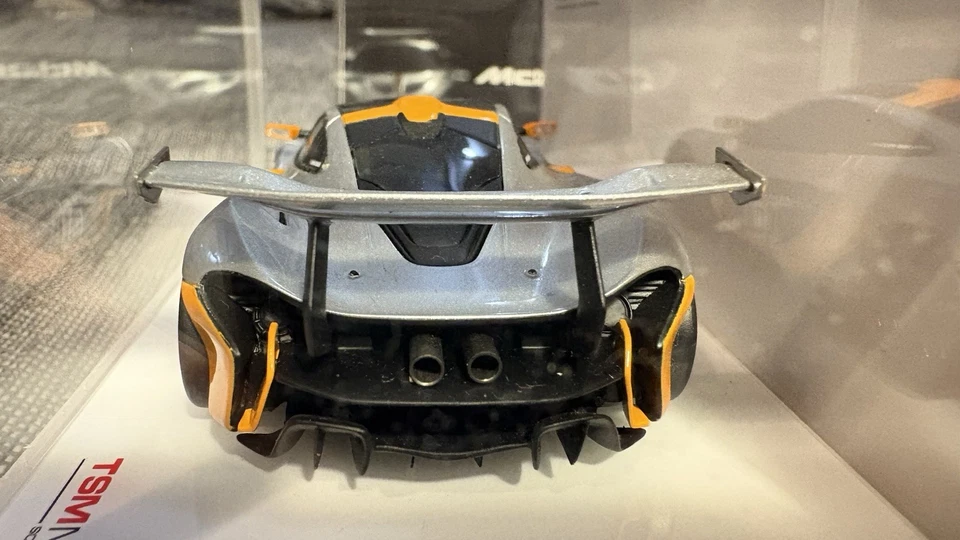 Debut TSM 1:43 Mclaren P1 GTR Pebble Beach (2014) Foto 4 de 4