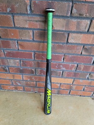 Batte Baseball Easton Magnum MDL LK8 – 27 Pouces – 20 Oz – Jeune – Alu