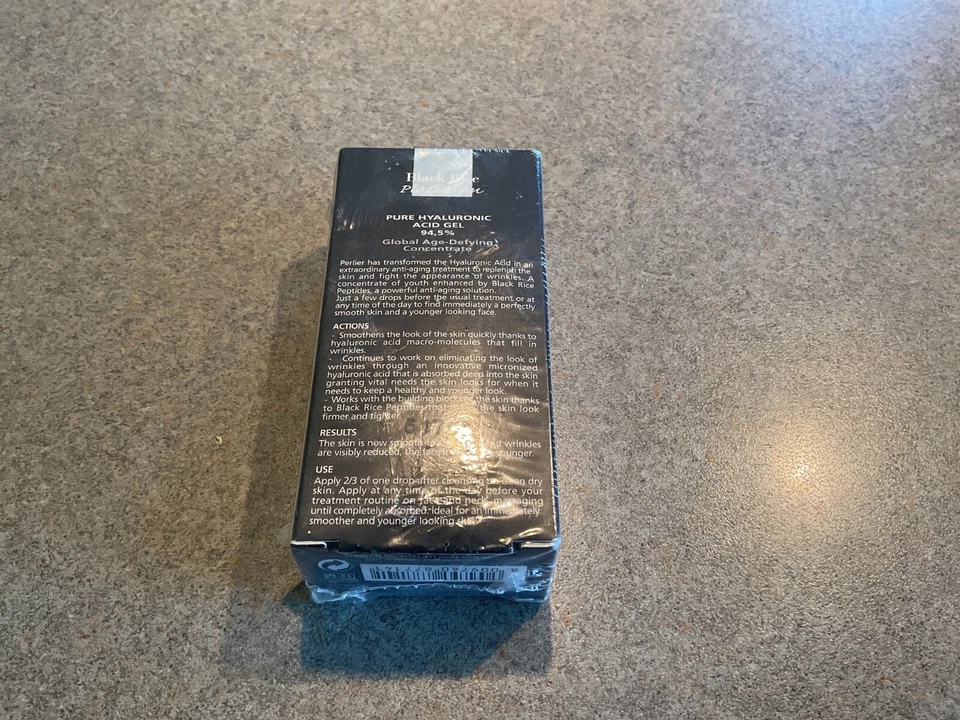 Gel de ácido hialurónico puro platino arroz negro Perlier 94,5 % 50 ml/0,5 oz Foto 2 de 2