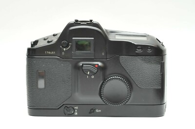 Canon EOS-1 35mm Single Lens Reflex (SLR) camera body 176451 | eBay