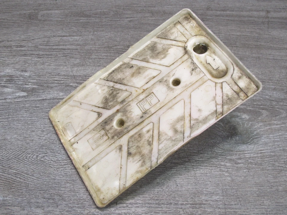 90-96 NISSAN Z32 300ZX BATTERY TRAY SUPPORT W MOUNTING HOLDERS OEM - Image 4 of 4