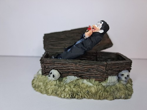 Halloween Hinged Resin Box Dracula Vampire Coffin - Picture 10 of 11