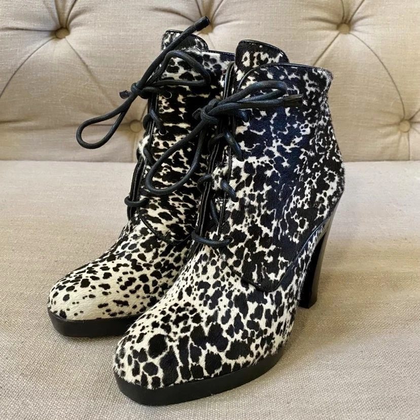 Reed Krakoff Lace Up Calf Hair Pony Style Ankle Boot Black White Size EU 39.5 - Image 2 of 4