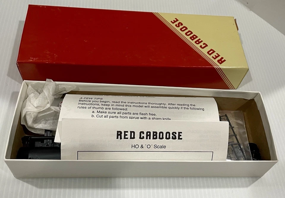 Red Caboose HO Kit 3007-2 Type 103W 10,000 Gallon Tank Car Standard 24546 NOS - Image 3 of 4