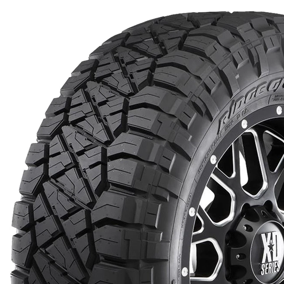 NITTO Ridge Grappler 305/60R18 116Q (Quantity of 1) Foto 3 de 4