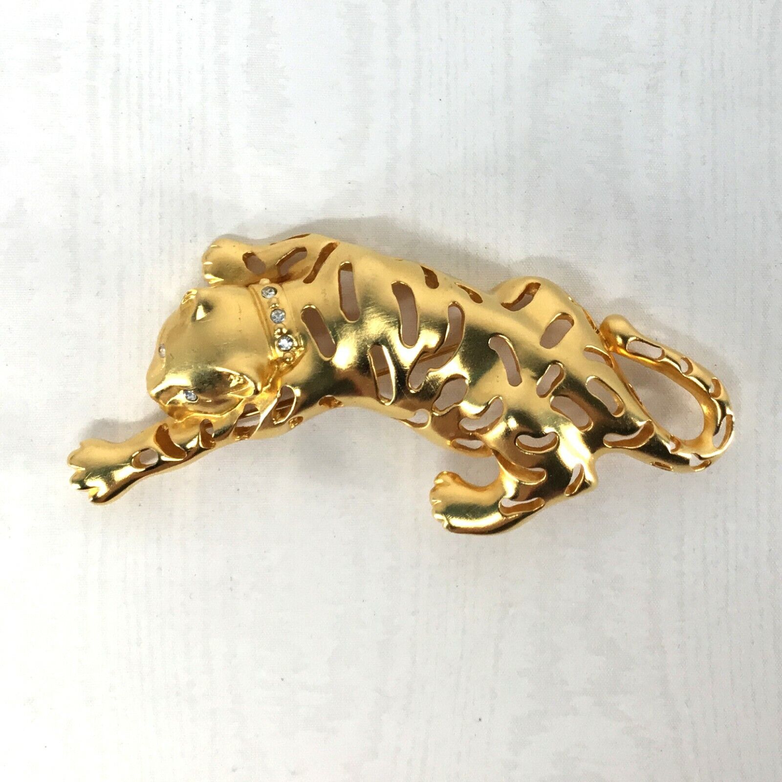 Vintage Crouching Tiger Gold Toned Brooch with Rh… - image 2