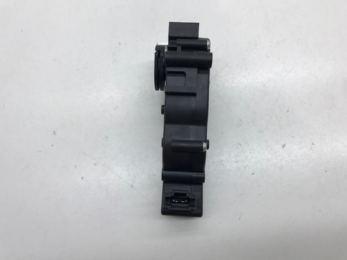 MERCEDES BENZ VARIOS MODELOS PORTÓN TRASERO MALETERO BLOQUEO ACTUADOR OEM A2047500060 - Imagen 3 de 5