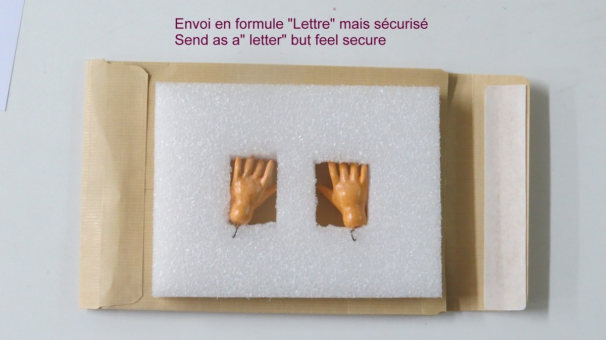Mains poupées anciennes STA 0