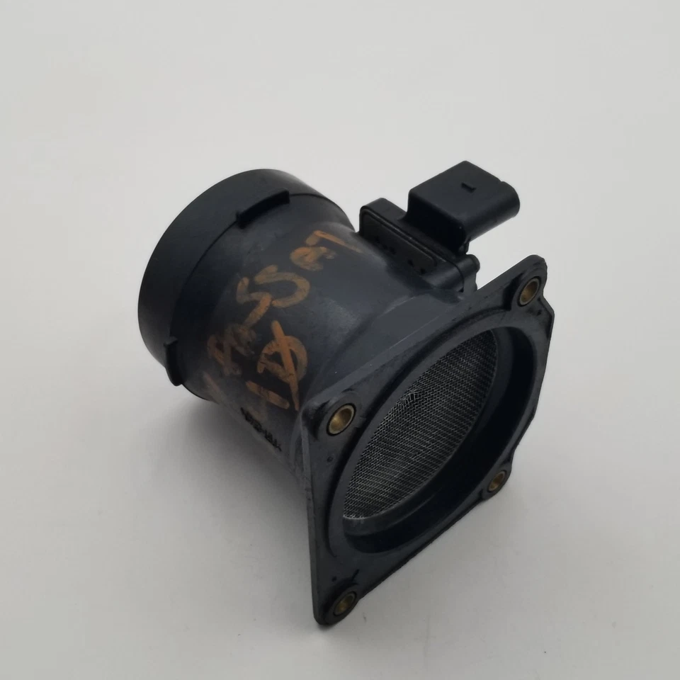 2000 2001 2002Volkswagen Passat MAF Mass Air Flow Sensor OEM 078133471E - Image 4 of 4