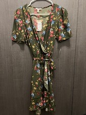 NWT Como Vintage Women’s V Neck Floral Midi Dress size S