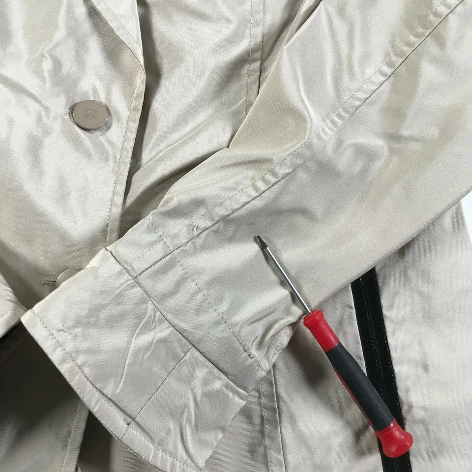 Vintage Chanel Windbreaker Jacket Size 38 Beige Shiny Collar Single Button 2000 - Image 2 of 4