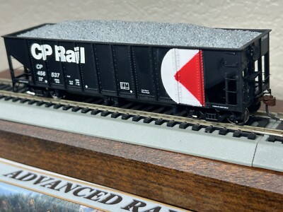 CP RAIL PACMAN set of 4 RED 40ft BALLAST HOPPER w/GRAY LOADS -HO SCALE NEW RARE