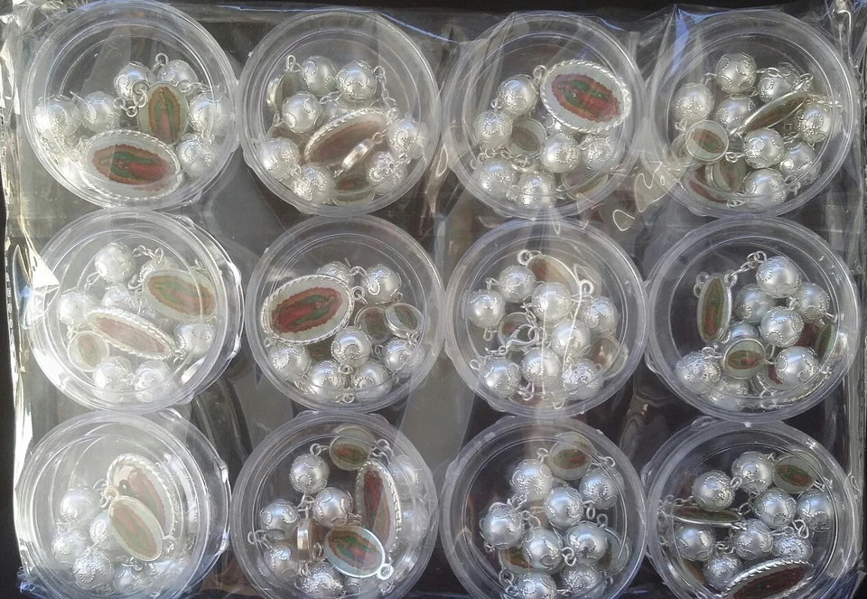 10 洗礼派对礼物,玫瑰手链,Recuerdos Bautizo Rosario,礼物,克里斯蒂 — 第 4/4 张图片