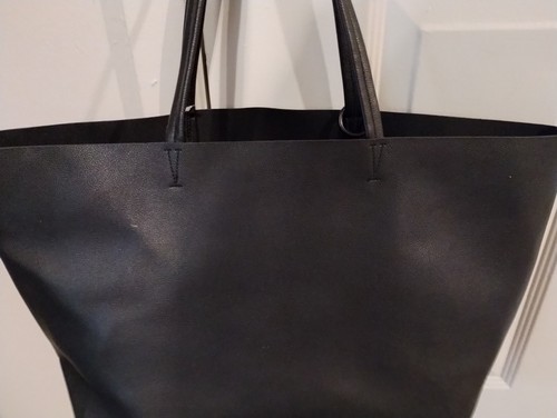 Victoria's Secret Black Pebbled Faux Leather Large Tote Bag With Tag Small Mark - Picture 8 of 16