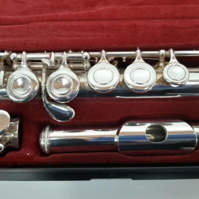 Yamaha Flute YFL-211 with E-mechanism | eBay