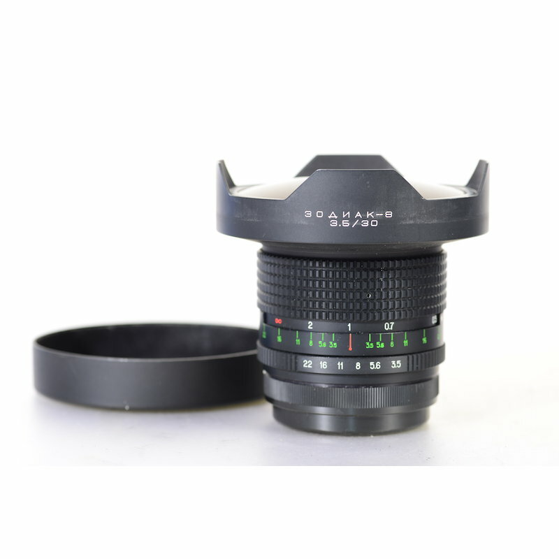OBJECTIF BELOMO FISHEYE PELENG 8/3,5 8 mm F 3,5 MONTURE CANON EOS EUR