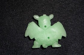 Nintendo NES Famicom Choco Lotte Legend of Zelda Vire GID Rubber Eraser Figure