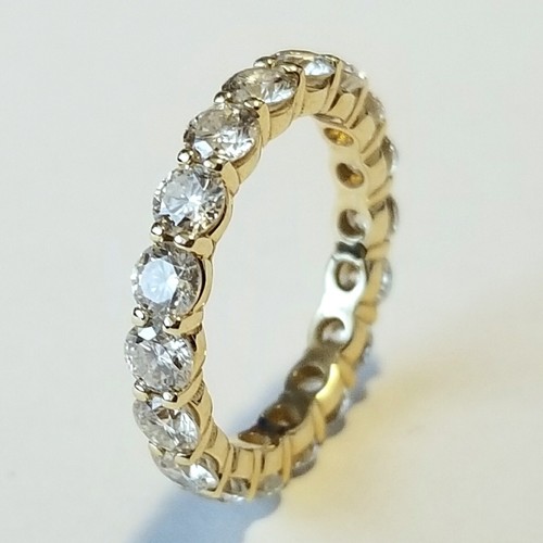 14K Gold 3.00 Carat Moissanite Eternity Ring Charles & Colvard - Picture 3 of 9