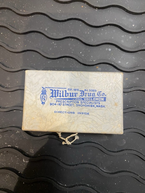 Vintage 1949 Pharmacy  Cardboard Pill Box Hinged Medicine Case. Snohomish Wa.