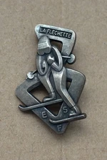 Insigne, broche médaille ski ESF la Fléchette, rare fabrication Aubert Paris