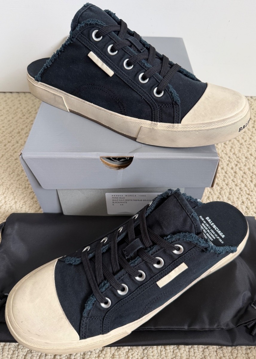 BALENCIAGA Parisニコラ期 NIB Balenciaga Paris Destroyed Black Canvas Slip On Mule Sneakers
