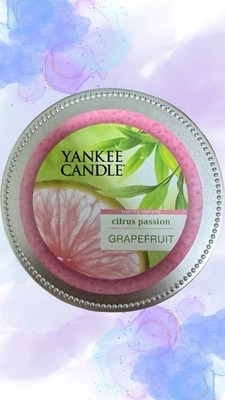 Yankee Candle Citrus Passion Grapefruit 7 oz. Candle