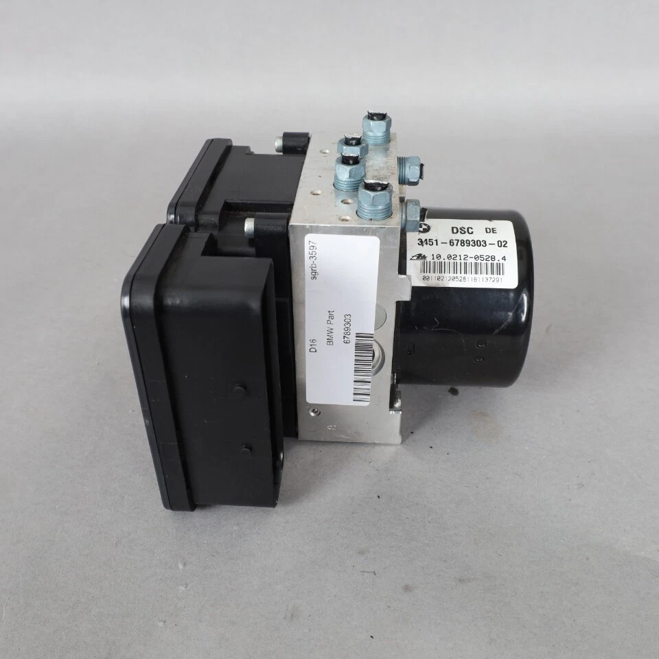 BMW 128i 135i 328i 335i 2009-2013 bomba de freno ABS DSC 34516789303 OEM usada Foto 3 de 4