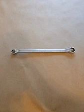 Snap On 1/2"-9/16" 6PT SAE Chrome Offset Box End Wrench USA XB1618S