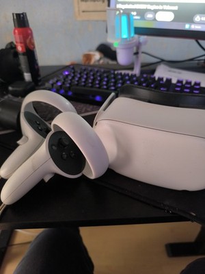 Meta Oculus Quest 2 64GB Eigenständiges VR-Headset - Weiß