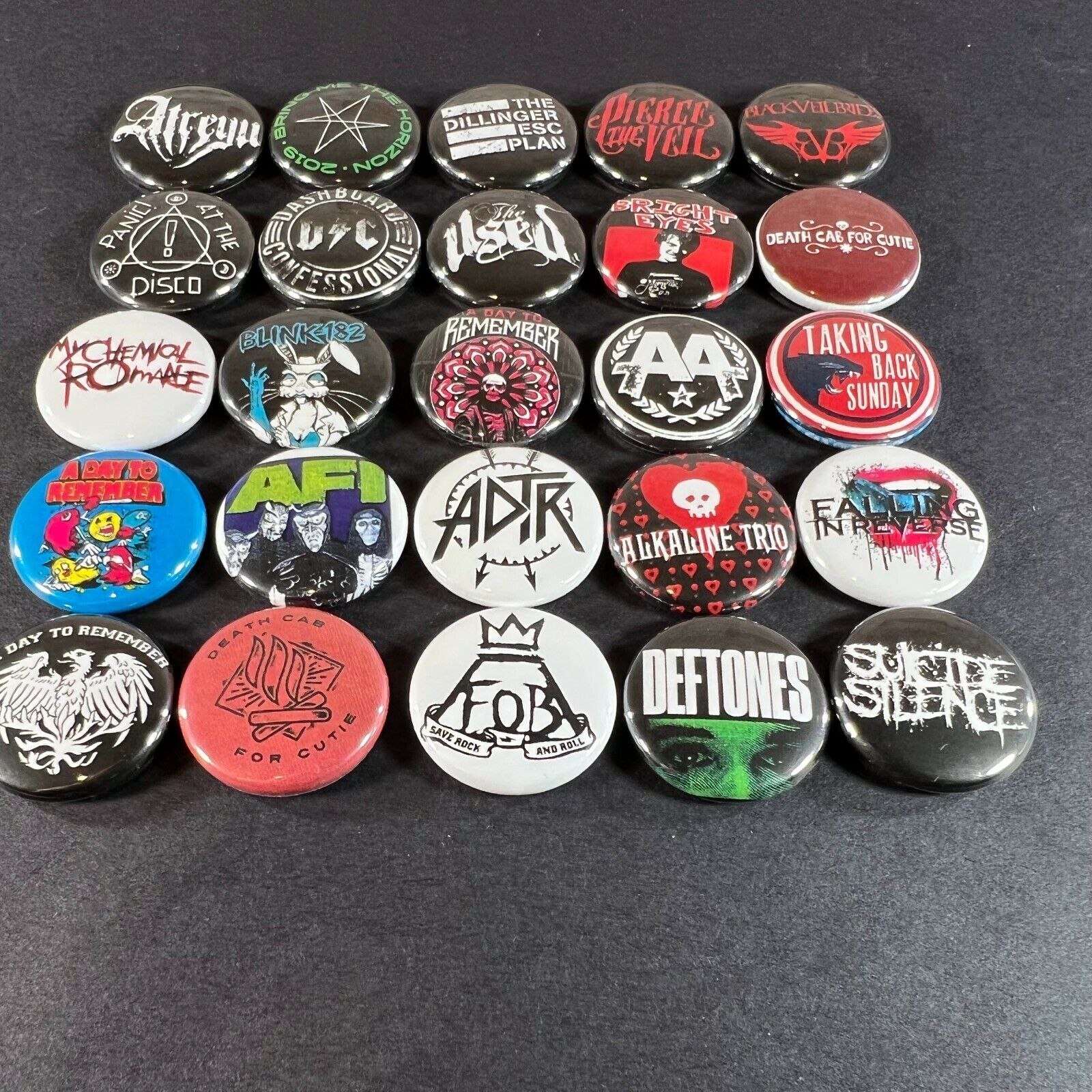 Made some emo pins ^.^ : r/Emo