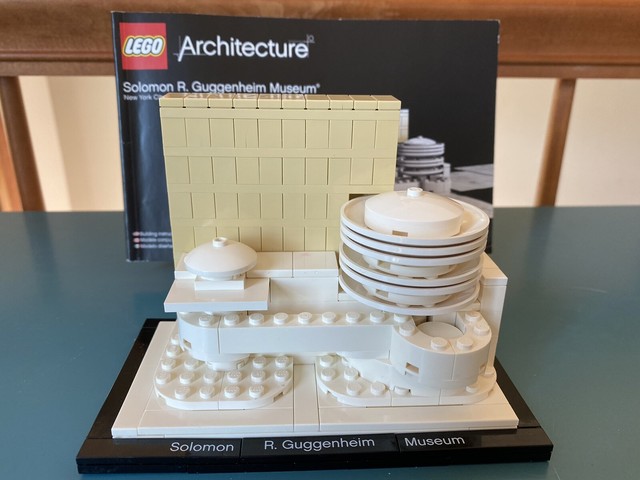 lego architecture guggenheim museum