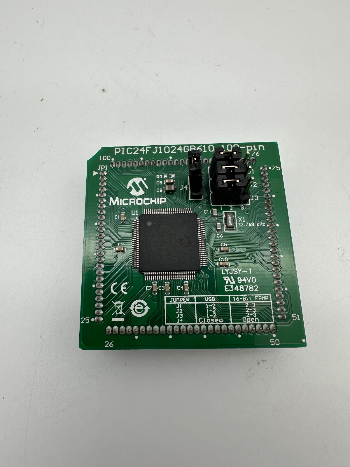 Microchip - Daughter Cards & OEM Boards dsPIC24FJ1024GB610 100-Pin