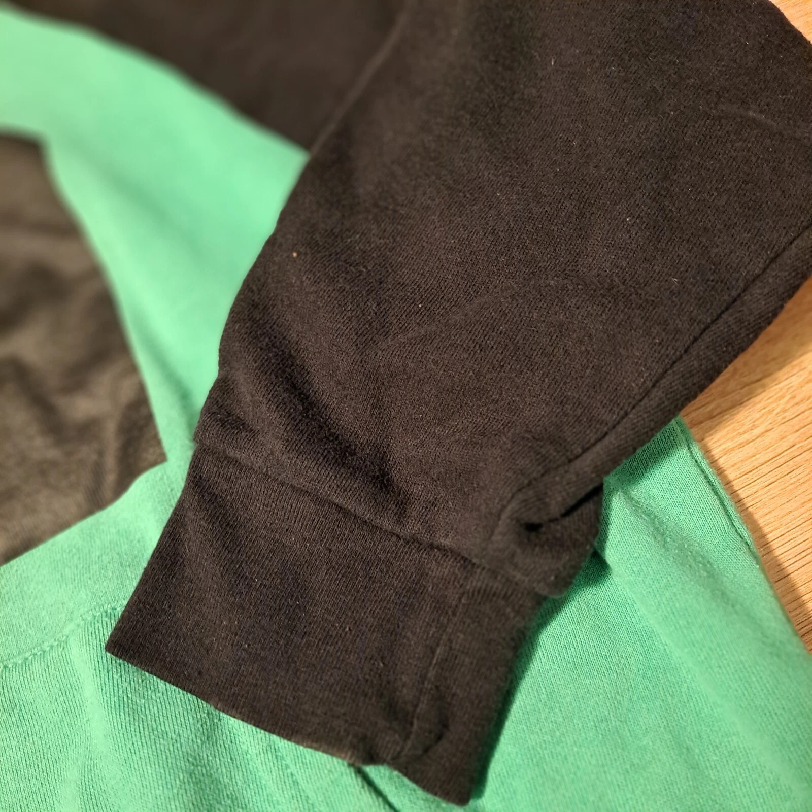 Minecraft Boys MAD Engine Green and Black Hoodie Small