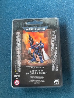 Warhammer 40.000 Space Marines Primaris Captain in Phobos Armour - NEU