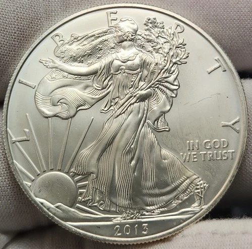 2013 1 oz American Silver Eagle - .999 Fine Silver US Coin - CH-1330