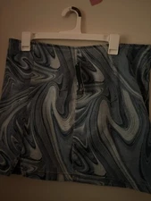 Wild Fable Women's Notch Front Seamed Denim Mini Skirt Size 14 Blue Swirl