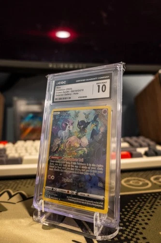 Pokémon Mew GG10/GG70 Crown Zenith Galarian Gallery Holo Ultra Rare CGC 10