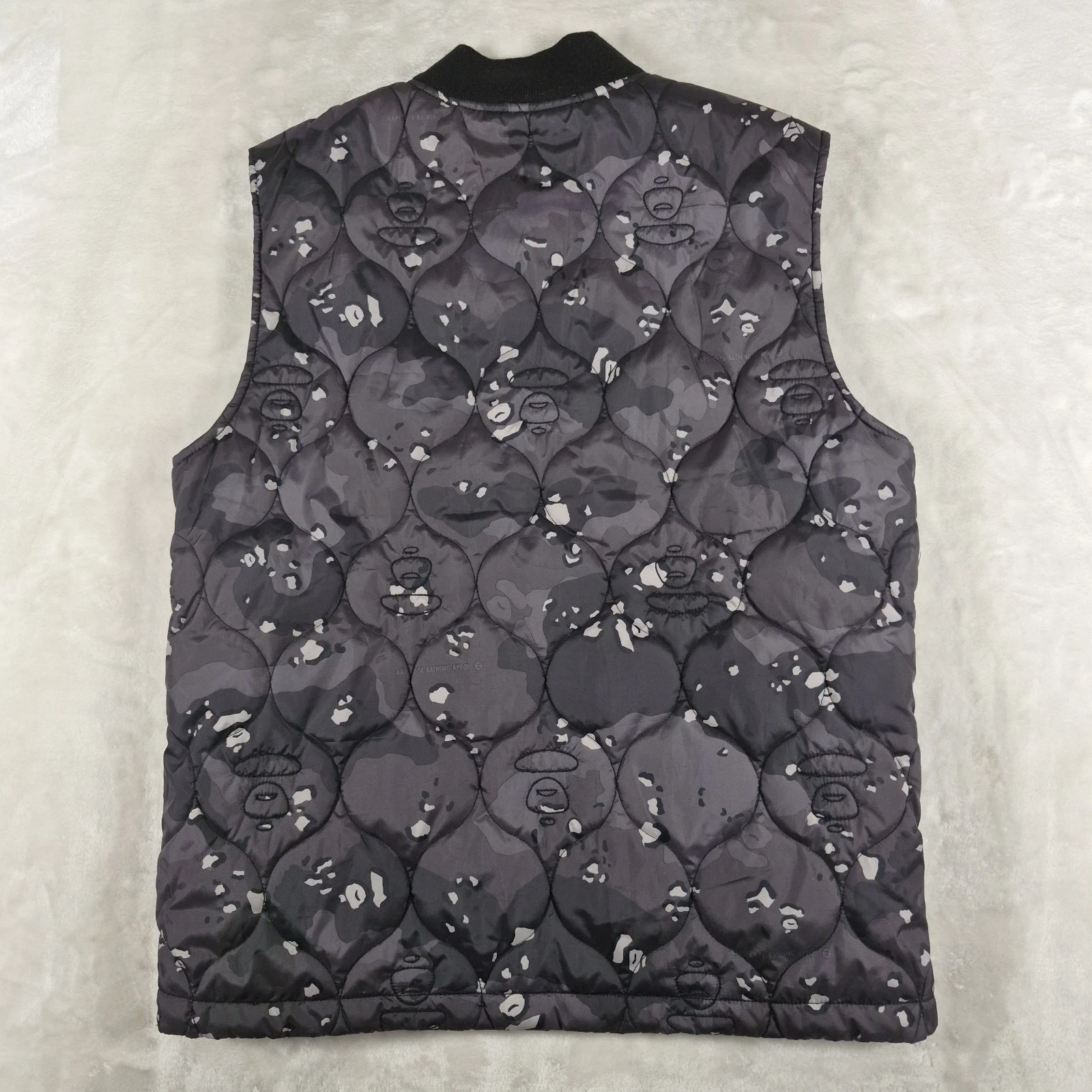 AAPE By A Bathing Ape Vest Men's Large Black Gray Streetwear Puffer Quilted Camo image 5