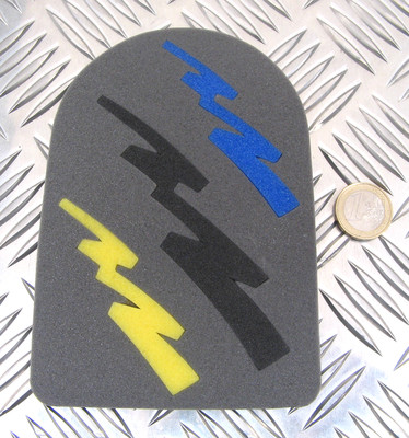 Tankpad mit drei herausnehmbaren Blitzen darkgrey Grundfarbe Flash-Pad 