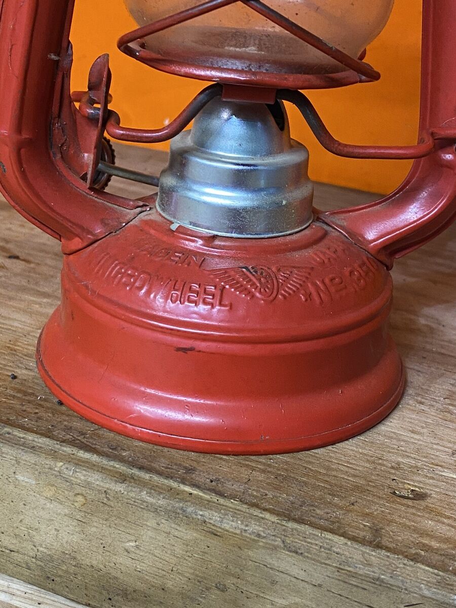 Vintage Winged Wheel No. 350 Mini LANTERN RED W/ OG CLEAR Vintage Winged Wheel No. 350 Mini LANTERN RED W/ OG CLEAR